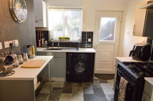 Kitchen- click for photo gallery